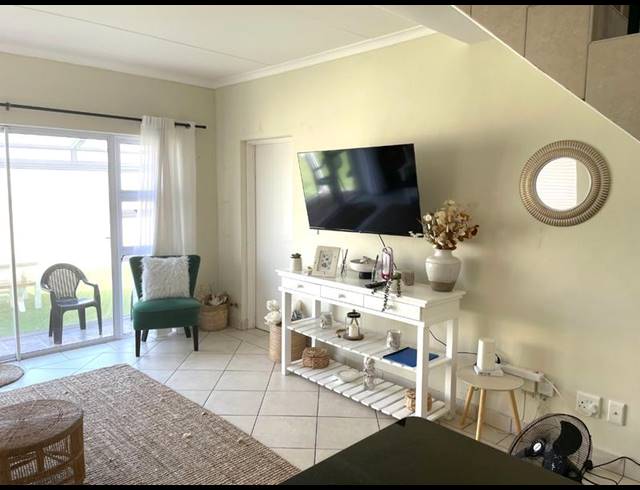 3 BEDROOM PROPERTY TO RENT IN COSTA DA GAMA